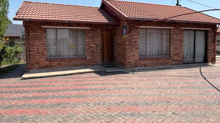 3 Bedroom Property for Sale in Boitekong Ext 3 North West